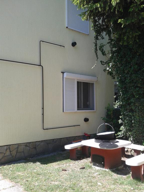 Villa Napsugar Nyaralo Fonyód Exterior foto